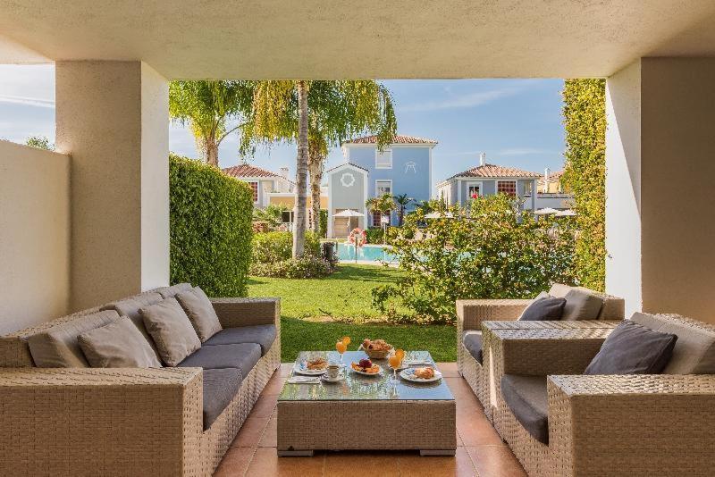Cortijo Del Mar Resort เอสเตโปนา ห้อง รูปภาพ