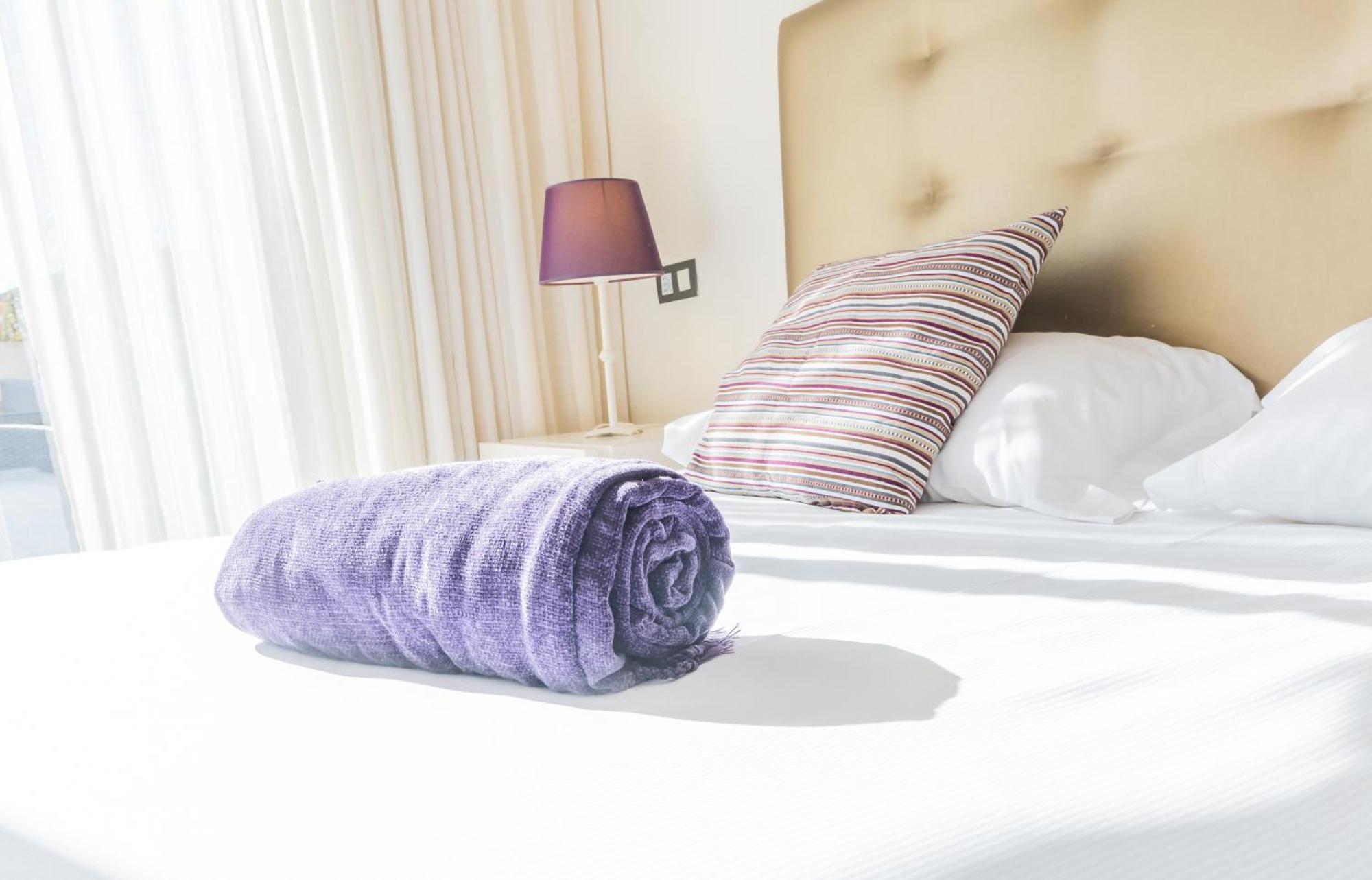 Cortijo Del Mar Resort เอสเตโปนา ภายนอก รูปภาพ